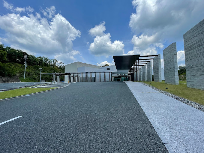 静岡・愛知で葬儀・葬式・家族葬をお探しなら家族葬のトワーズ 浜北斎場の内装画像