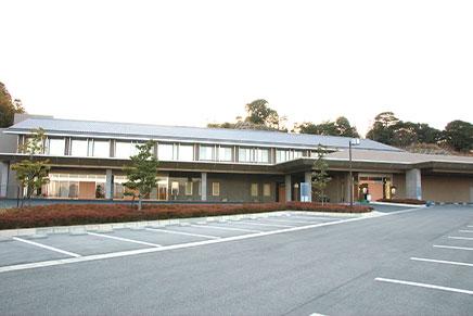 家族葬のトワーズ 豊川市斎場会館の外観