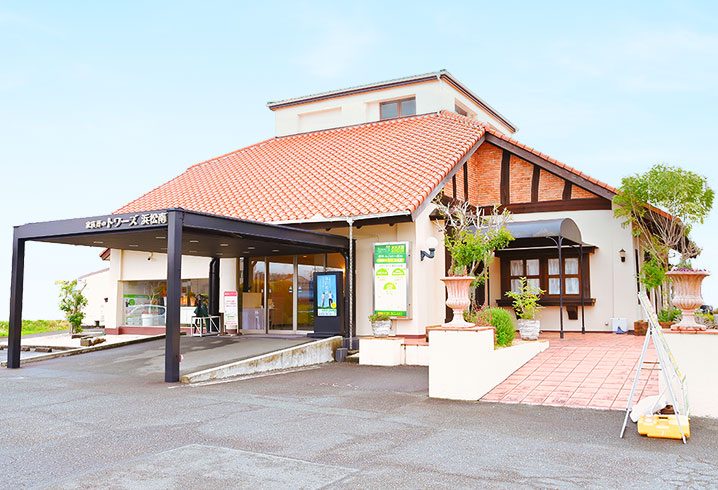 静岡・愛知で葬儀・葬式・家族葬をお探しなら家族葬のトワーズ 浜松南の内装画像